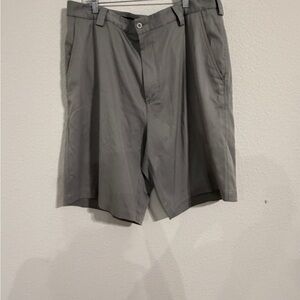 Lynx golf athletic Shorts sz 36